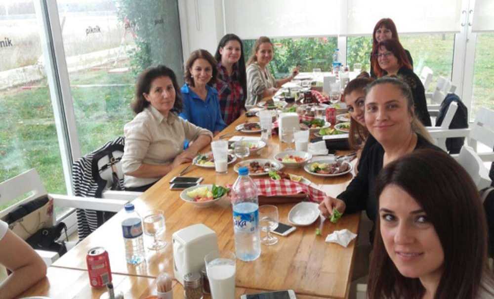 Veli Ve Öğrencilere Motivasyon Yemeği