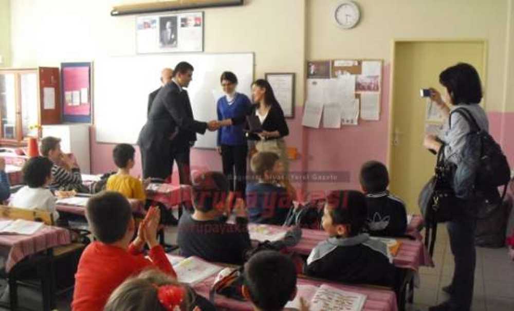 Foxconn`dan Eğitime Katkı