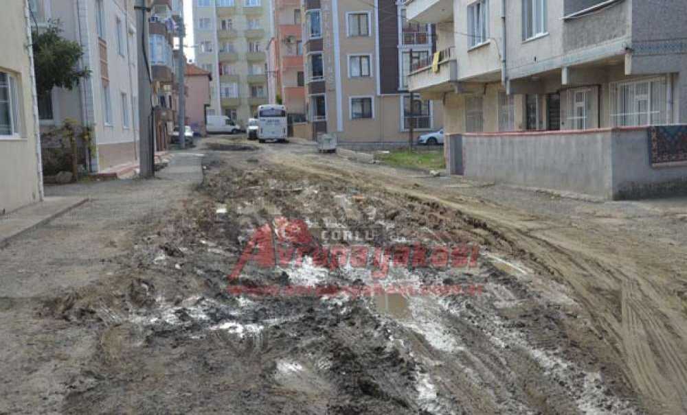 Bahçelievler Çamur Deryasına Döndü