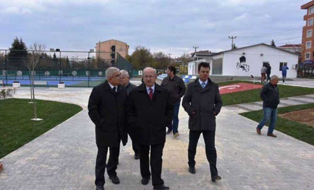 Başkanlar Albayrak Ve Baysan Çorlu Belediyesi Tenis Kortunu İnceledi