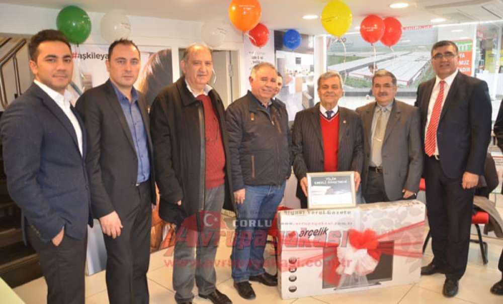 Çorlu'da Arçelik Yılın Emekli Öğretmenini Seçti