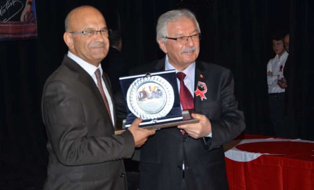 Çorlu'da 24 Kasım Öğretmenler Günü Kutlandı