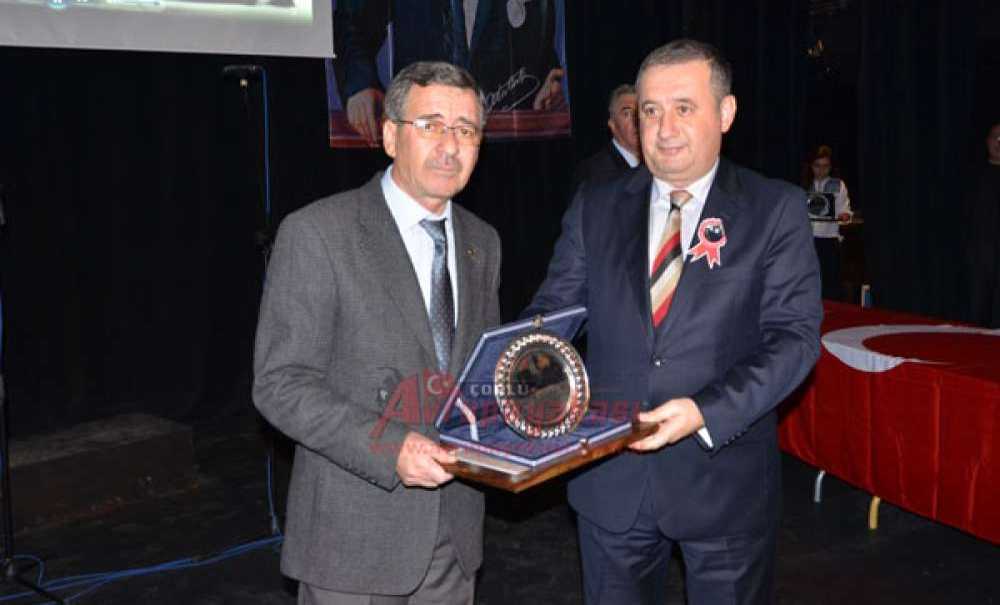 Çorlu'da 24 Kasım Öğretmenler Günü Kutlandı