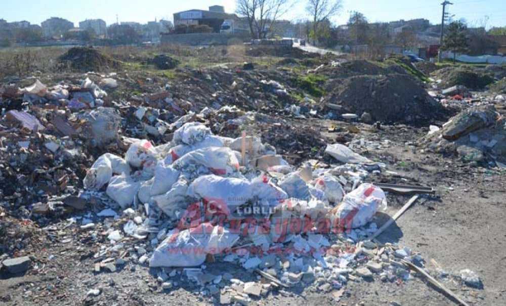 Çöp Ve Hafriyat Tepeleri Kaldırıldı