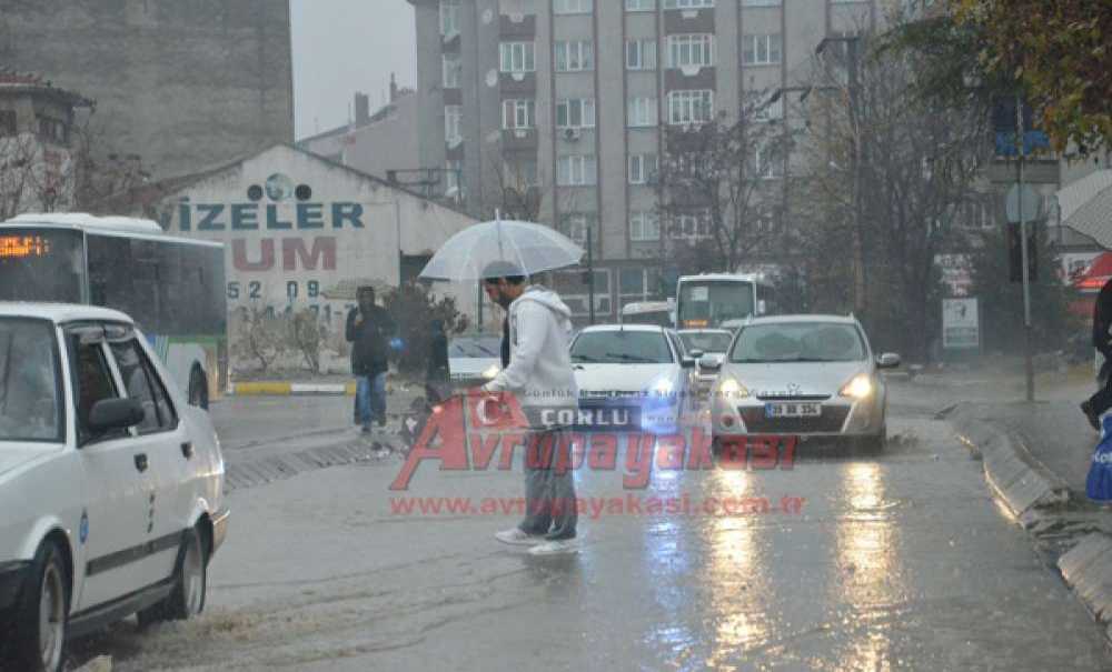 Yağmur Hayatı Felce Uğrattı