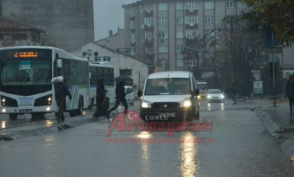 Yağmur Hayatı Felce Uğrattı