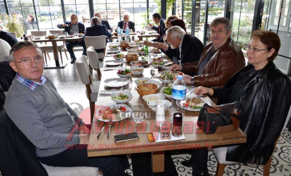 Çorlu Ortaokulu Ve Çorlu Lisesi Mezunları Buluştu