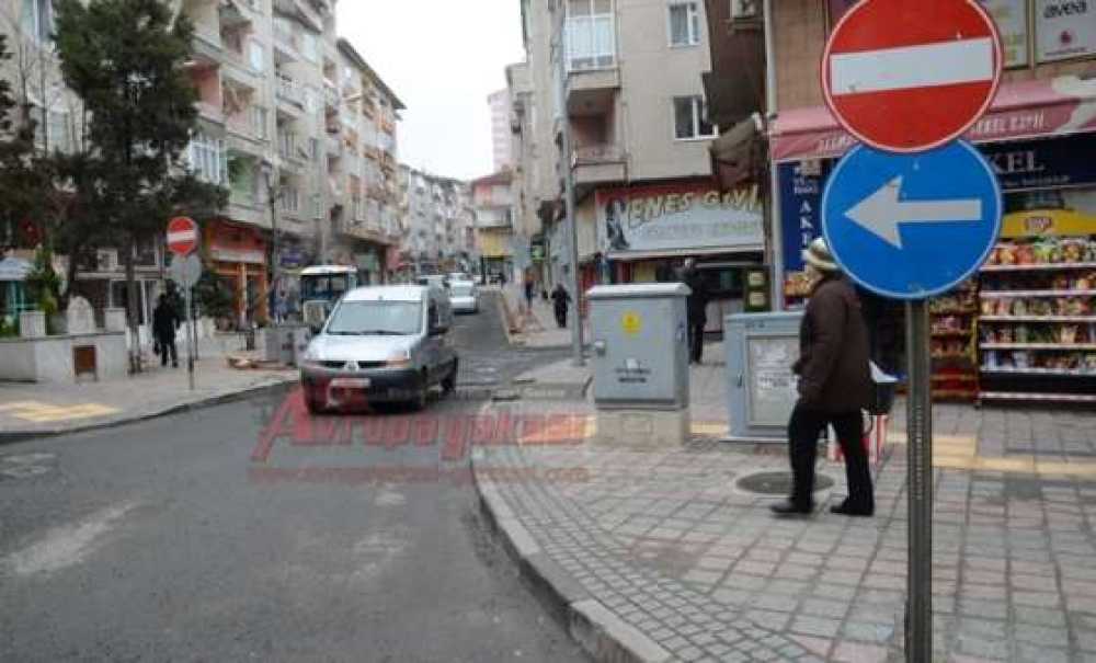 Mandıracı Caddesi'nde 1 Saatte 17 Araca Ceza