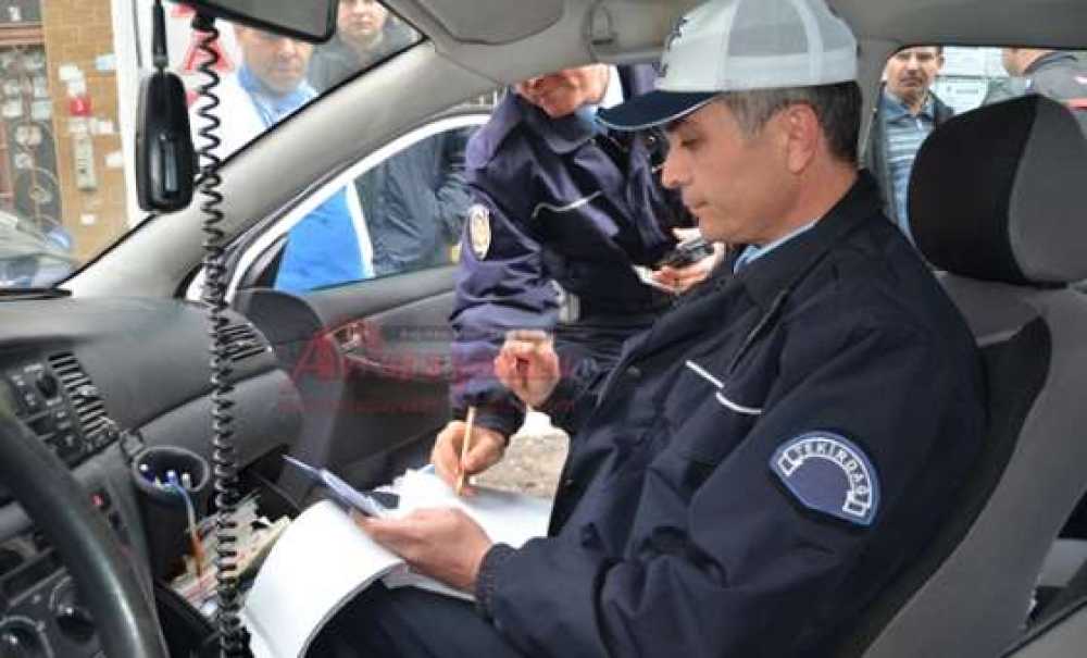 Mandıracı Caddesi'nde 1 Saatte 17 Araca Ceza