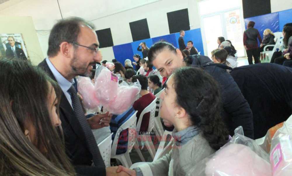 Ak Partili Gençlerden Özel Çocuklara Özel Etkinlik