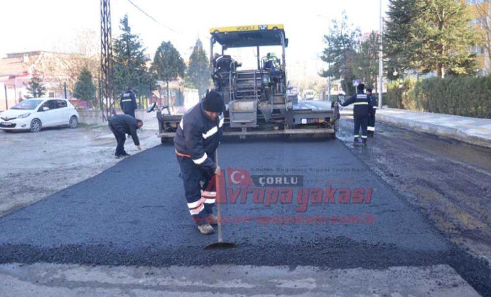 Büyükşehirden Emlak Konutlarına Asfalt