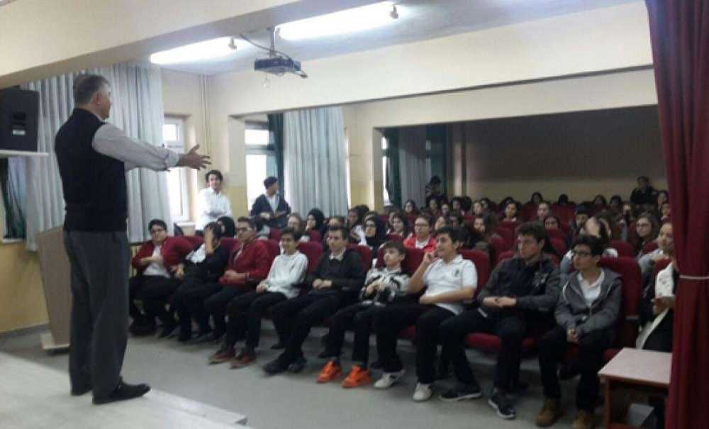 Afad'dan Çorlu'daki Öğretmen Ve Öğrencilere Eğitim