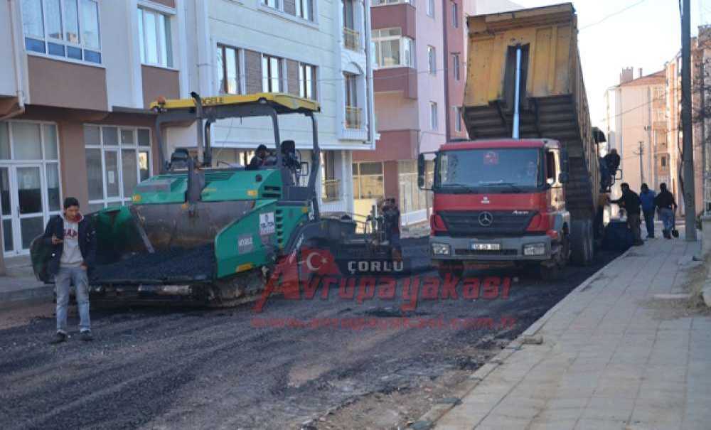 Bahçelievler Asfaltlanıyor