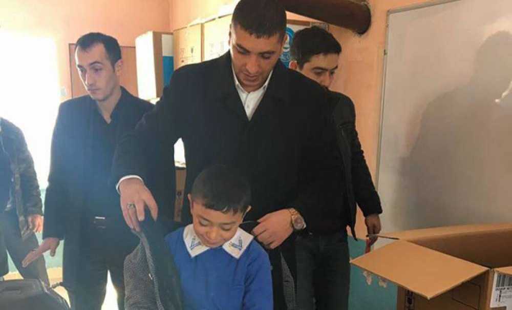 Çorlulu Ülkücüler Kars'a Yardım Elini Uzattı