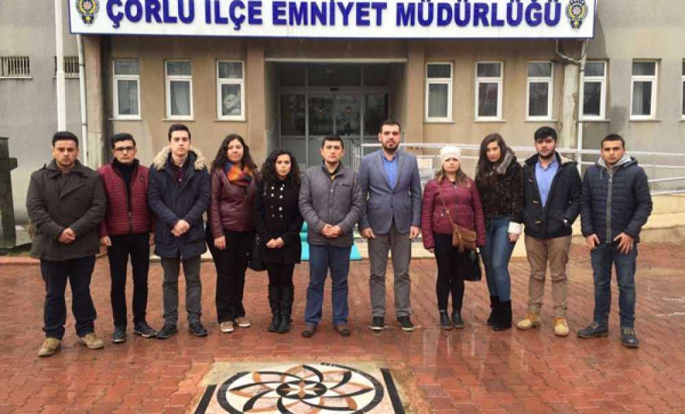 Chp'li Gençlerden Emniyet Müdürlüğüne Taziye Ziyareti