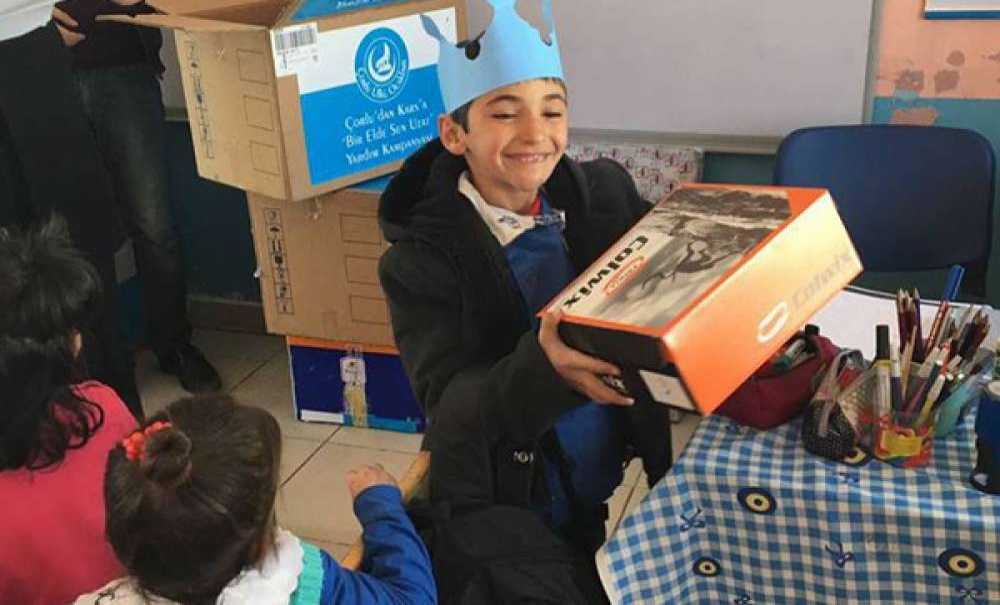 Çorlulu Ülkücüler Kars'a Yardım Elini Uzattı