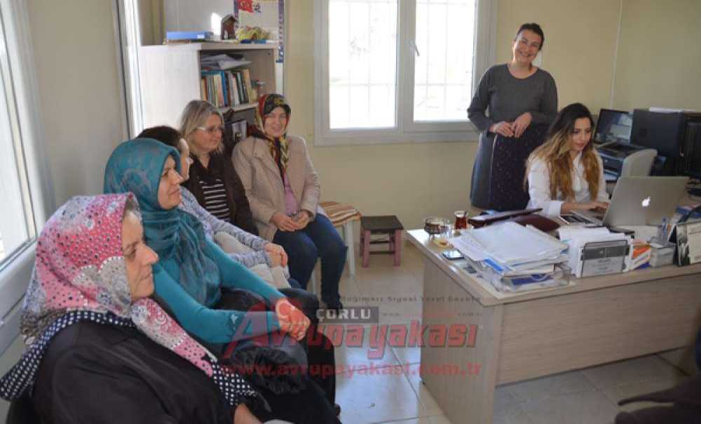 Muhtar Huzurlu Aile Ortamı İçin Kolları Sıvadı