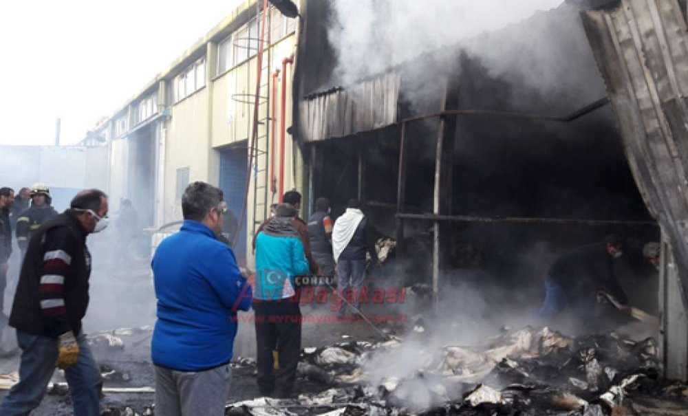 Çorlu'da Fabrika Yangını