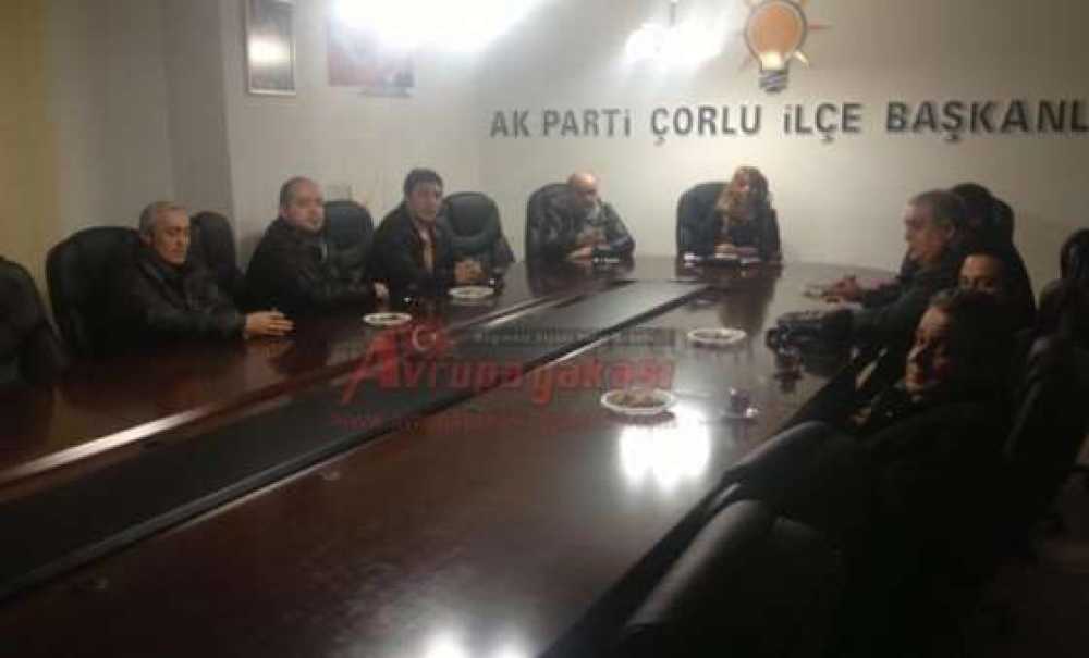 Emlakçılardan Ak Parti'ye Ziyaret