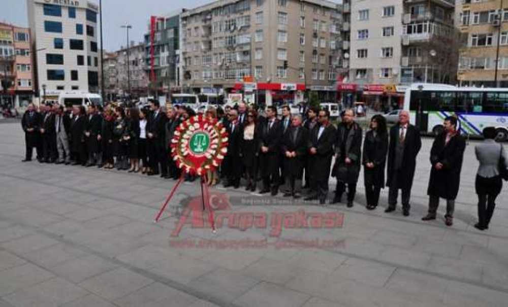 Çorlu'da Avukatlar Günü Kutlandı