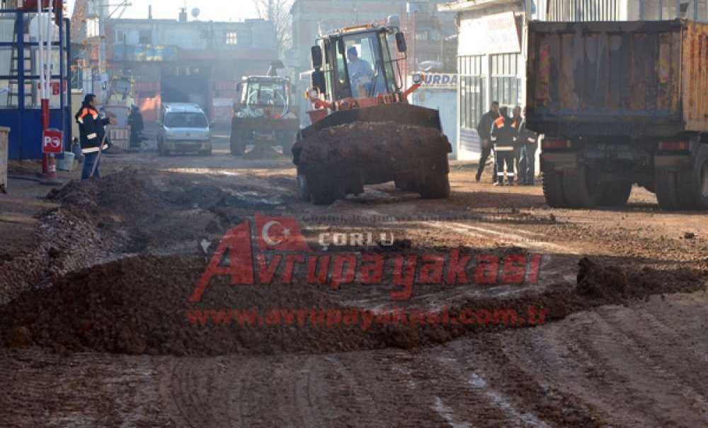 Çorlu'da Asfaltlama Çalışmaları Devam Ediyor