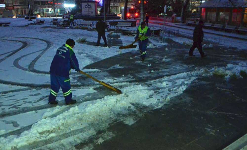 Çorlu'da Kar Tedbirleri Arttırıldı