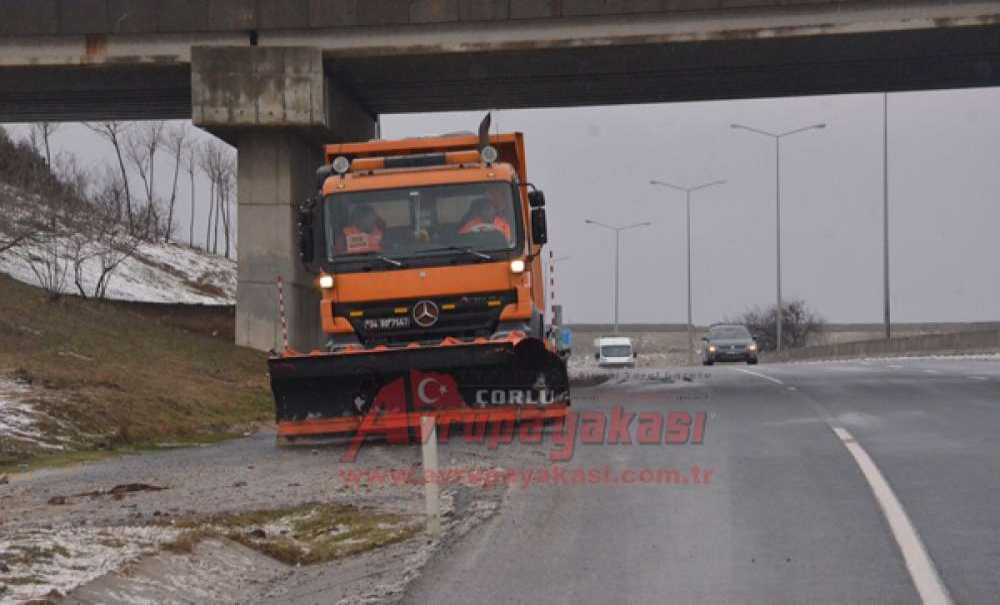 Bir Çorlu Klasiği Kar Geldi Elektrikler Gitti Çorlu'da Kar Esareti