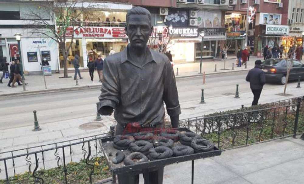 Ne Çektin Be Simitçi