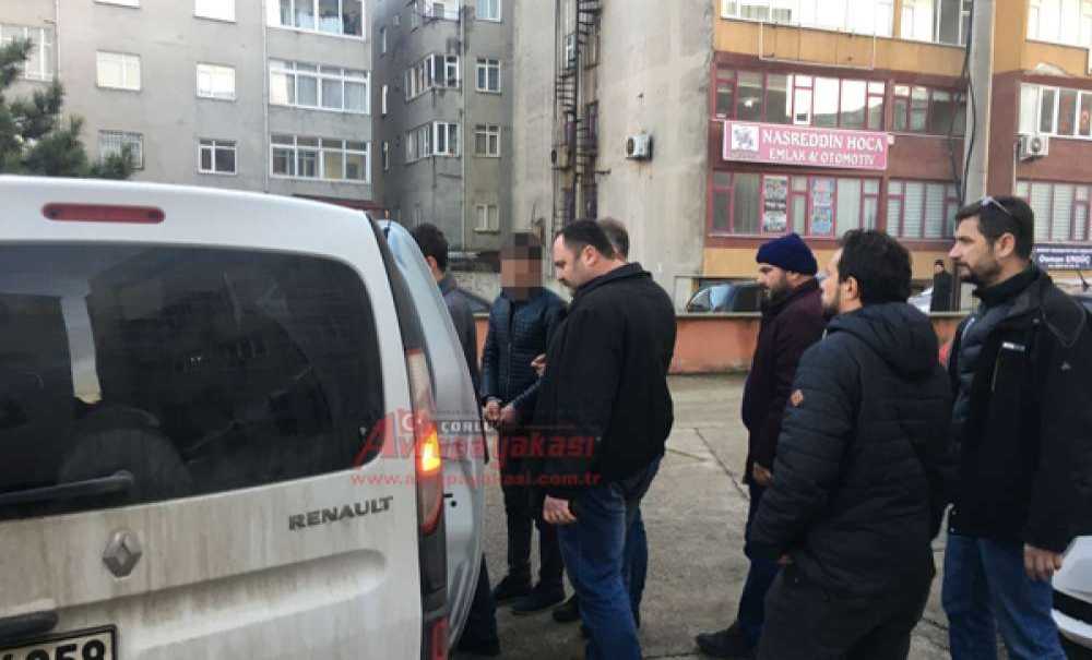 Maskeli Ve Silahlı Gaspçılar Yakalandı