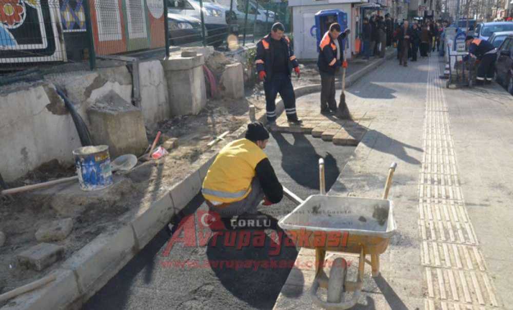 Altyapı Çalışmalarında Bozulan Kaldırımlar Onarılıyor