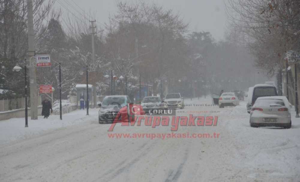 Çorlu'da Kar Esareti
