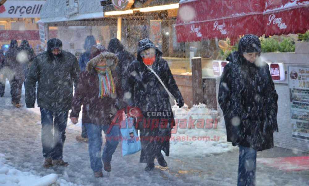 Kar Yine Etkili Oldu