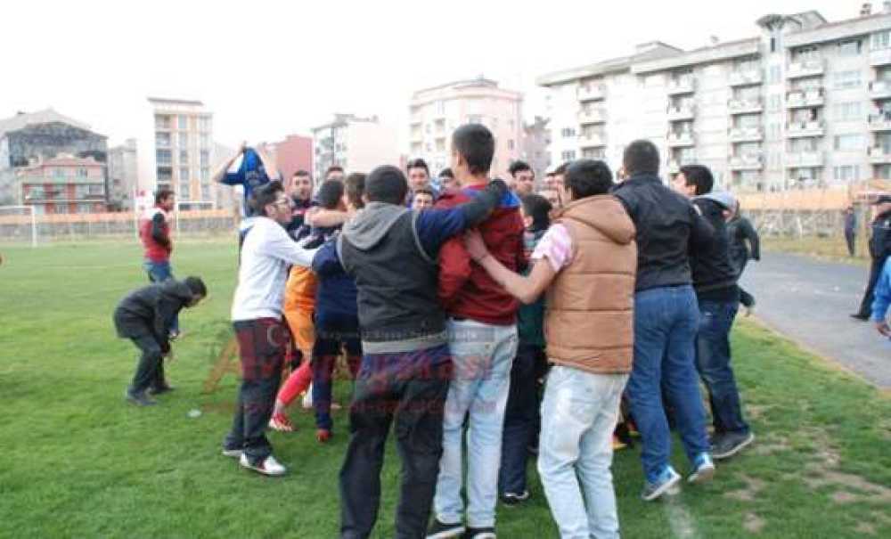 Çorlu Gençlerbirliğispor Şampiyon Oldu