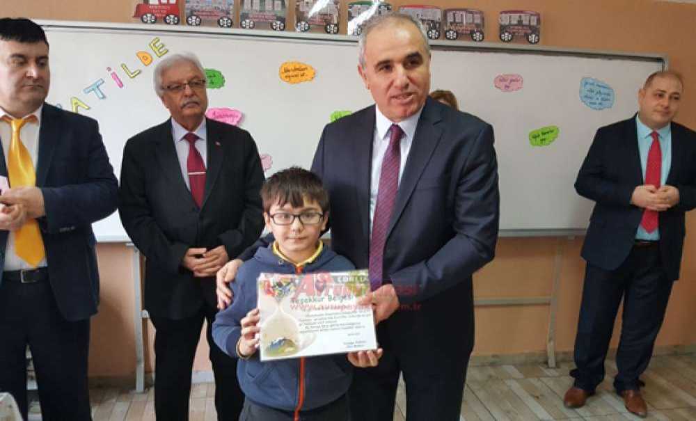 Çorlu'da 50 Bin Öğrenci Karne Aldı