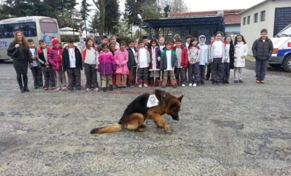 Furtuni Ve İsak Pinhas İlkokulu'ndan Çorlu Emniyetine Ziyaret