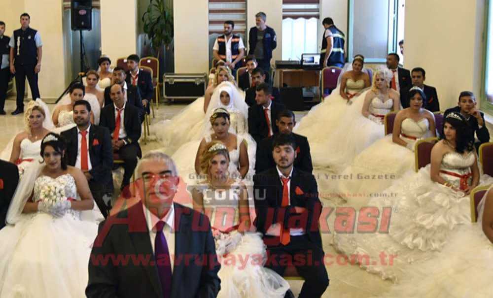 Çorlu'da Bin 763 Çift Dünya Evine Girdi