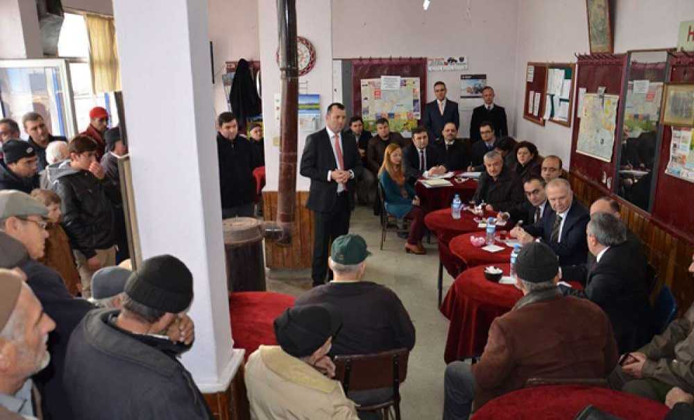 Vali Mehmet Ceylan Karacakılavuz Mahallesi'nde Vatandaşlarla Buluştu