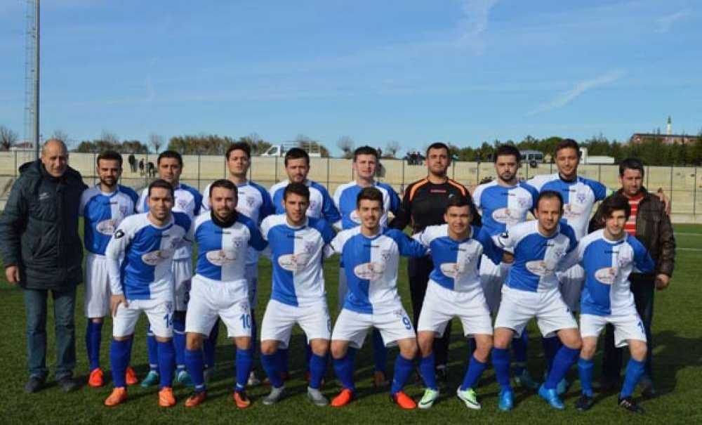 Vakıflar Güvenspor Şampiyonu Yendi