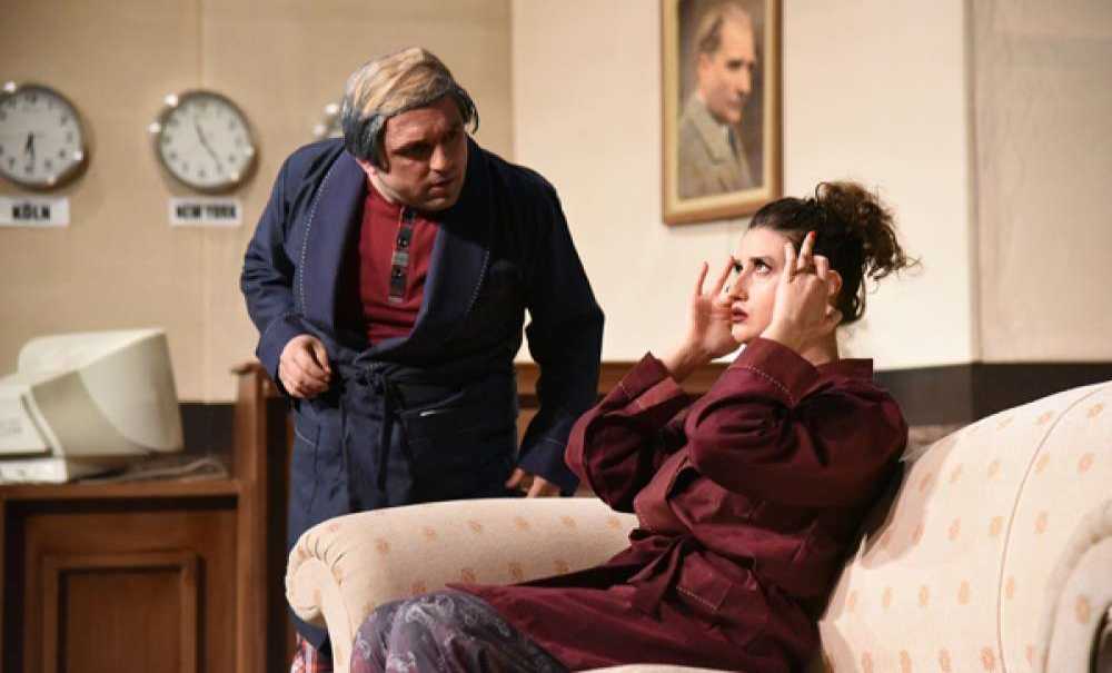 Bugün Git Yarın Gel 3. Kez Sahnelendi