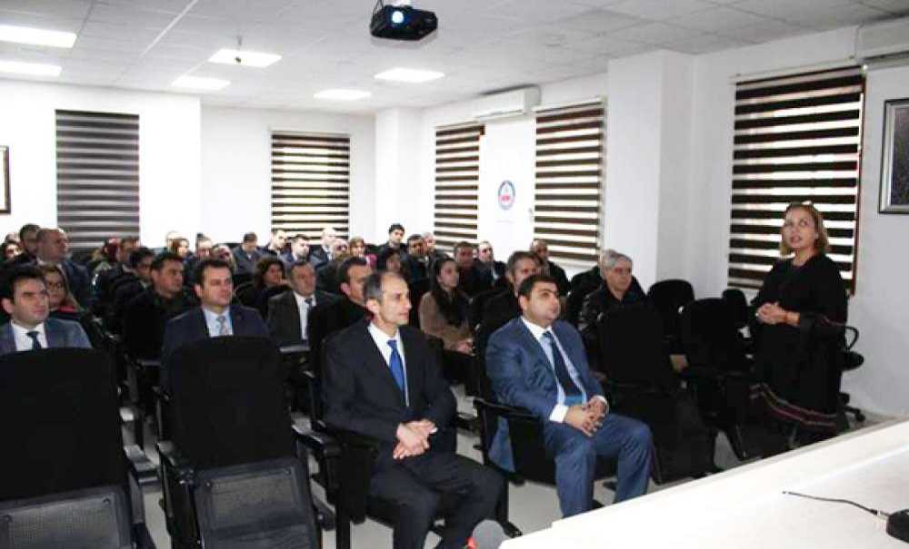 Ergene Kaymakamlığından Okul İdarecilerine Seminer