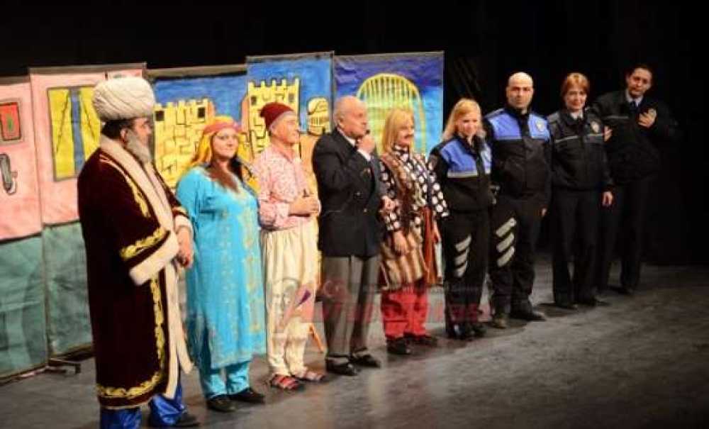 Çorlu Emniyetinden “Okul'dan Tiyatroya” Projesi