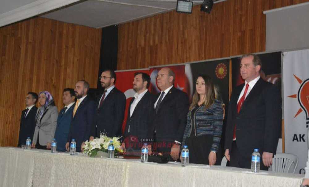 Ak Parti'den Danışma Toplantısı