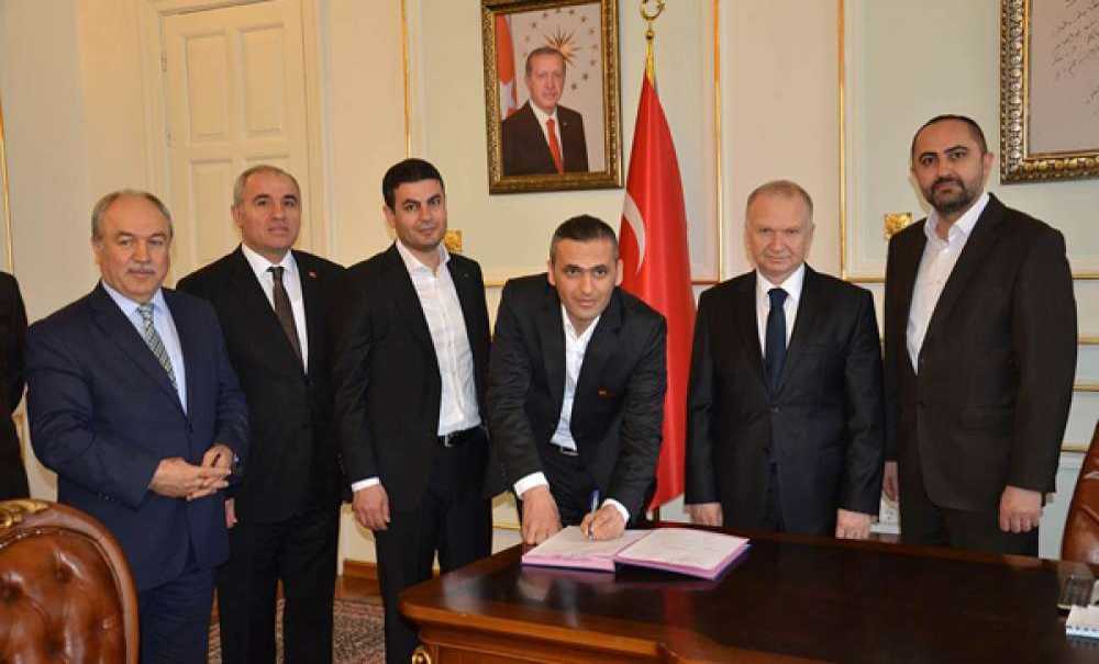 Kervancı Ailesinin Yaptıracağı Okulun Protokolü İmzalandı