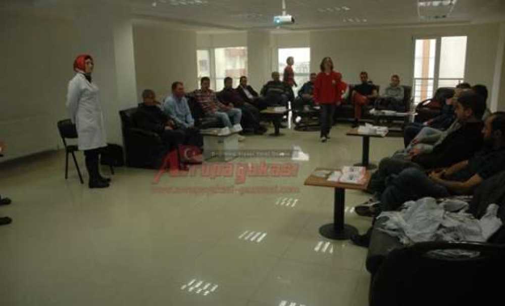 Kızılay Çorlu Şubesi`nin İlk Yardım Eğitimleri Devam Ediyor