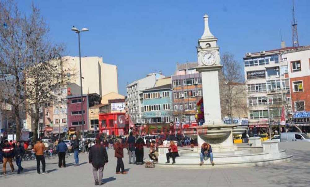 Güneşi Gören Kendini Dışarı Attı