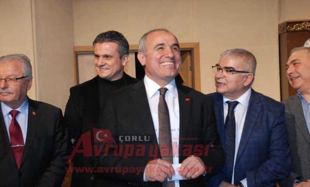 Çorlu Halk Tiyatrosu'ndan Eğitime Katkı