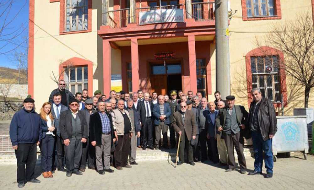 Vali Mehmet Ceylan İnecik Mahallesini Ziyaret Etti