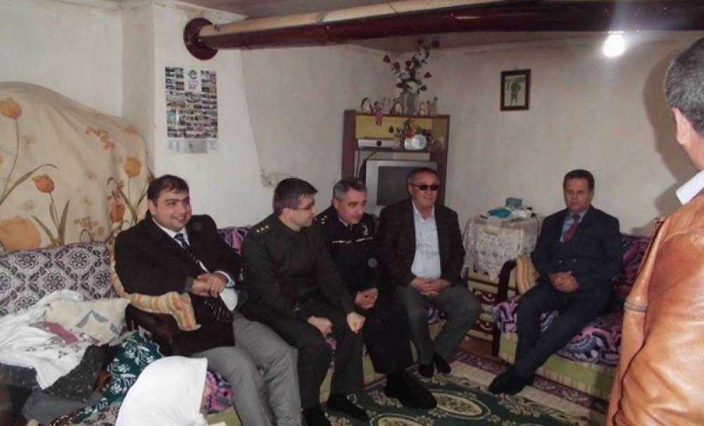 Kaymakam Kızıltoprak'tan Şehit Ailelerine Ziyaret