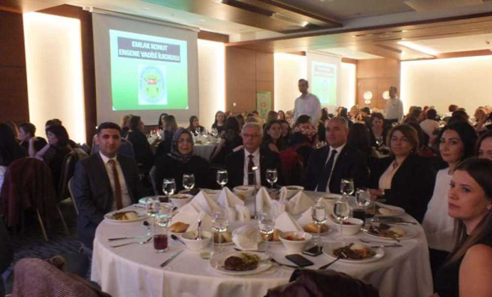 15 Temmuz İlkokulu'na Bir Tuğla Da Ergene Vadisi İlkokulu'ndan