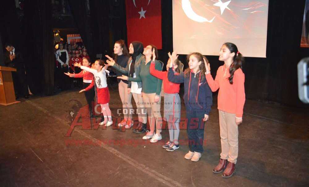 İstiklal Marşı'nın Kabulünün 96. Yıldönümü Çorlu'da Kutlandı